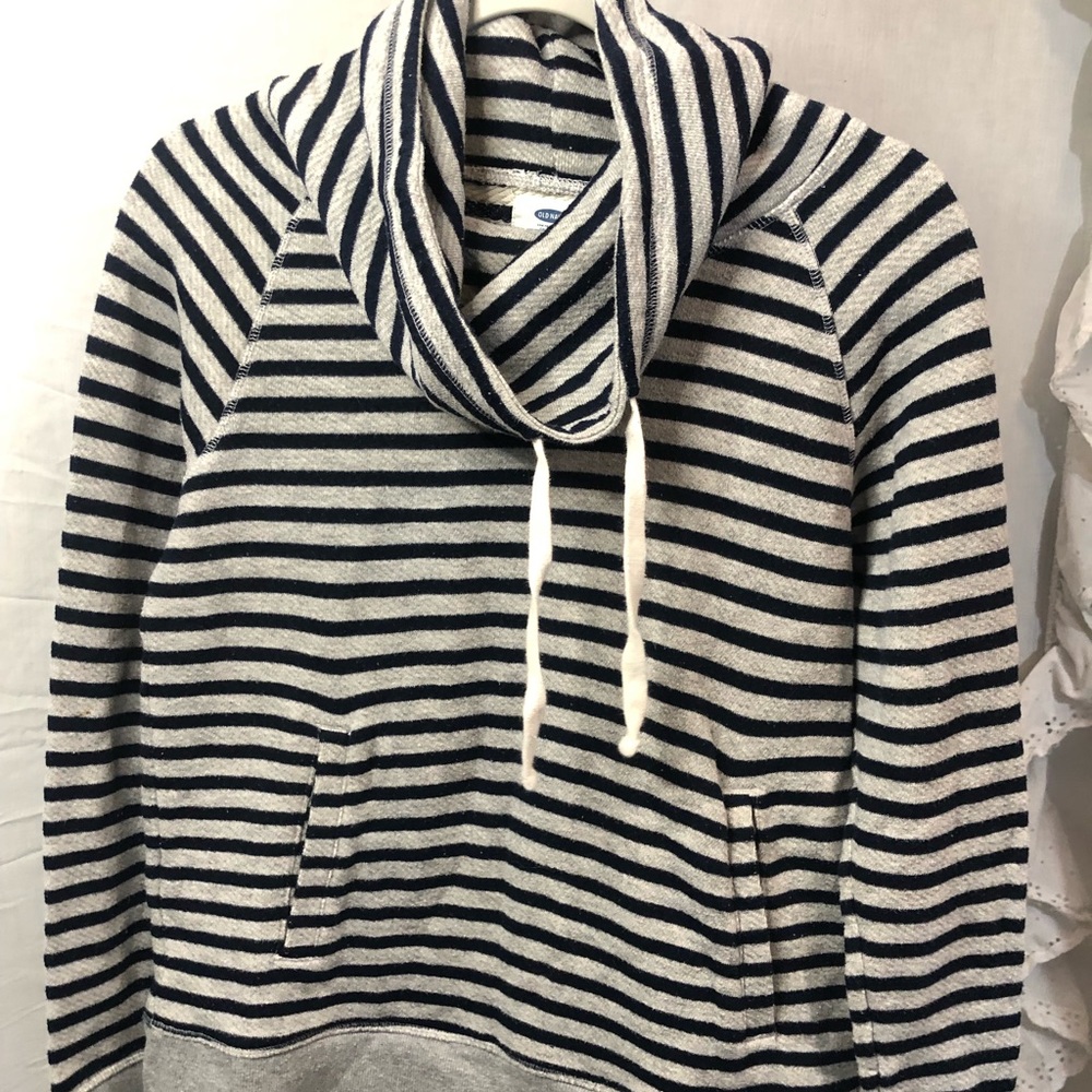 Cozy Turtleneck Sweatshirt Duo - Women’s S